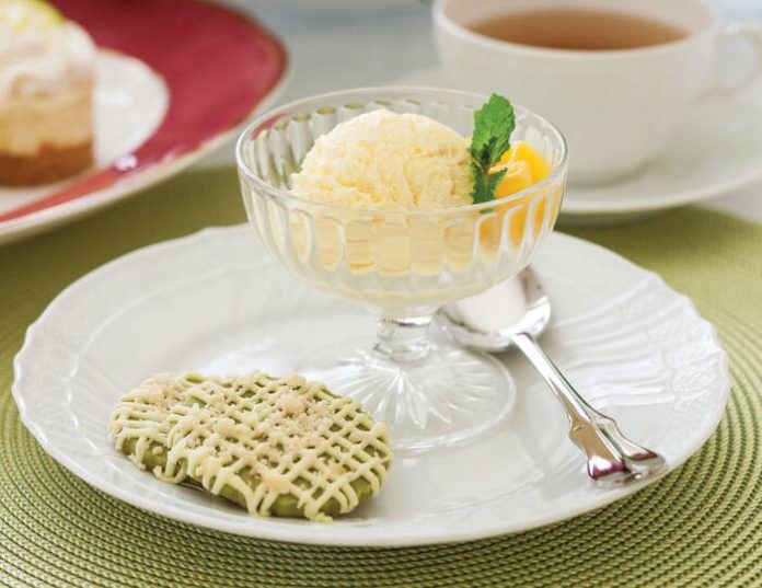 White Chocolate–Matcha Shortbread Cookies