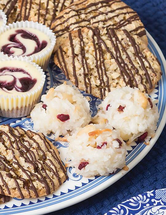 Macadamia-Coconut Macaroons