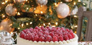 Raspberry-Hazelnut Torte