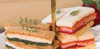 Chicken-Spinach Tea Sandwiches