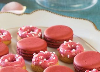 Red Velvet Macarons