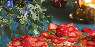 Strawberry & Champagne Mousse Tartlets