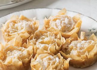White Tea Phyllo Rose Pastries