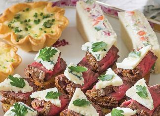 Blue Cheese-Filet Rose Potato Canapés
