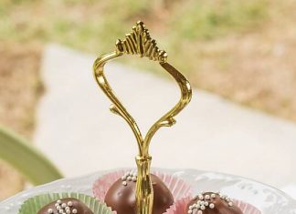 Chocolate–Marshmallow Crème Candies
