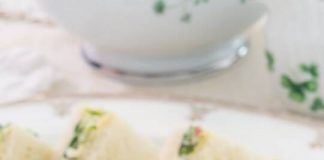 Egg & Tomato Tea Sandwiches