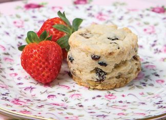 Walnut-Currant Scones
