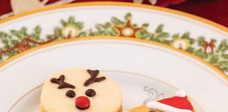 Reindeer Shortbread Sandwich Cookies