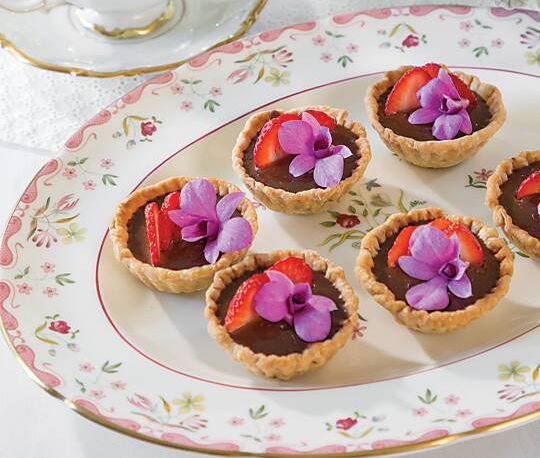 Strawberry–Chocolate Budino Tartlets