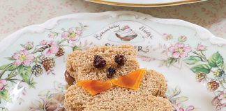 Almond Butter & Currant Jelly Teddy Bears