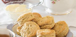 Apple-Rose Scones