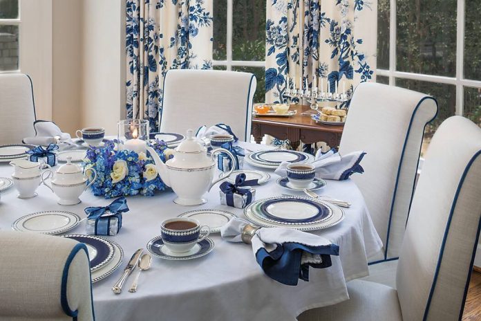 A Happy, Hearty Hanukkah Tea