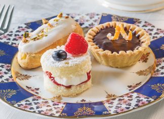 Mini Victoria Sponge Cakes