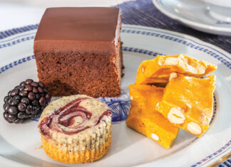 Earl Grey Cheesecake Bites