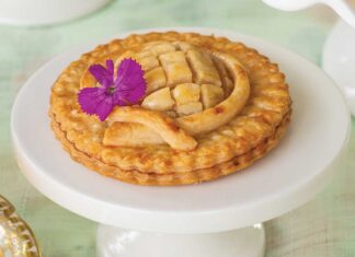 Apricot Hat Pies
