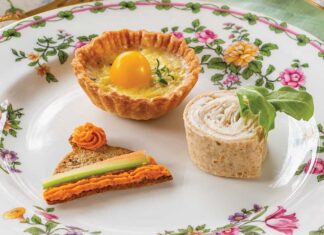 Beanie Flatbread Hummus Bites