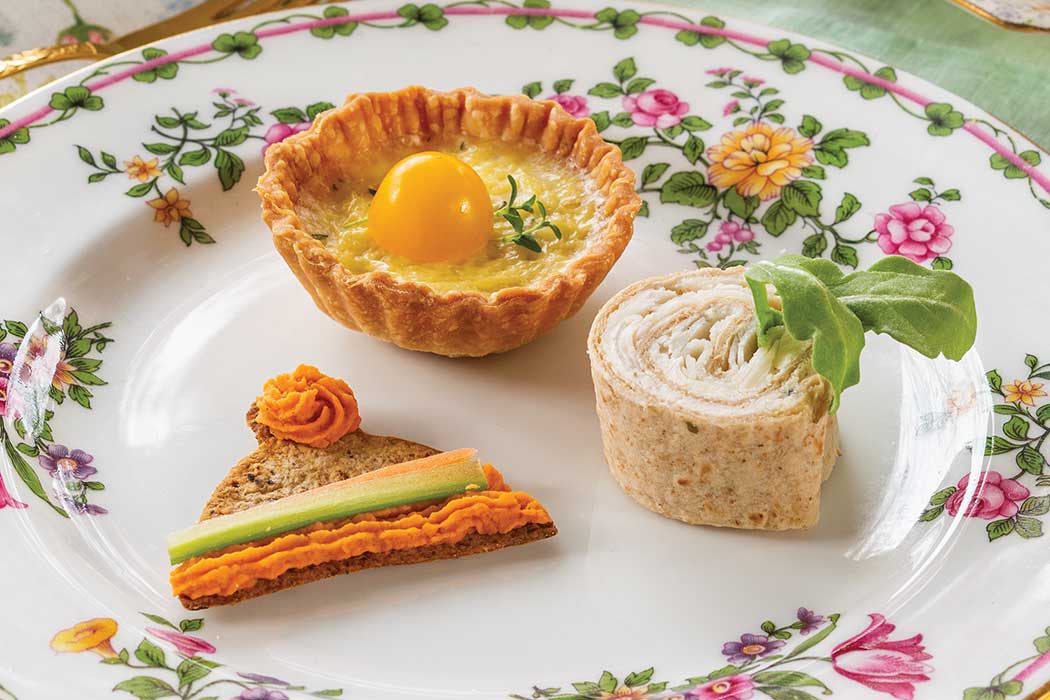 Beanie Flatbread Hummus Bites