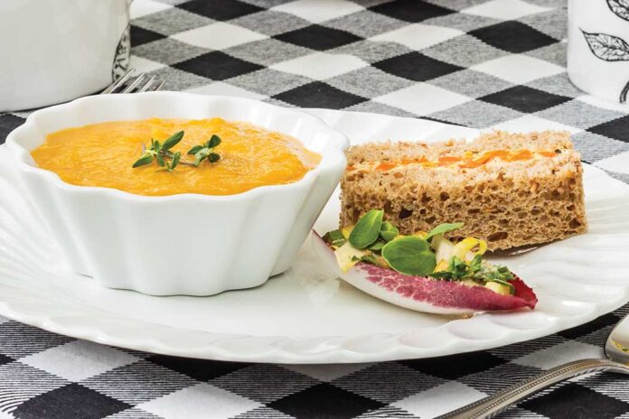 savory Harvest Pear & Endive Salads