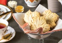 Gluten-free Maple-Bacon Scones