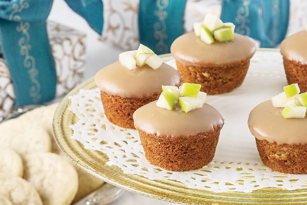 Caramel-Apple Cakes