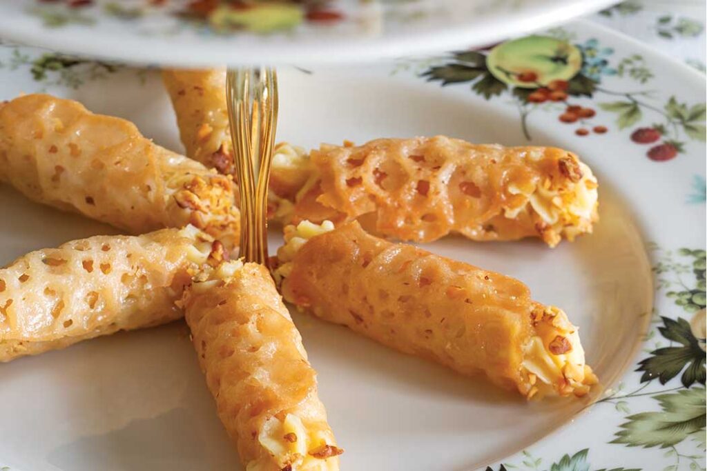 Maple-Walnut Brandy Snaps