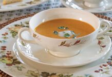 Curried Red Lentil–Carrot Soup