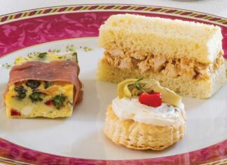 Christmas Turkey Salad Sandwiches