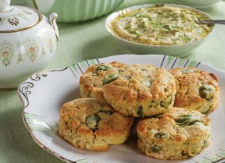 Gluten-Free Scone: Low-Carb Feta & Olive Scones