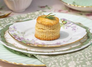 Herbes de Provence–Orange Scones