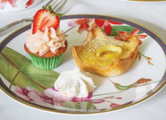 Miniature Strawberry Cupcakes