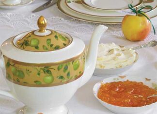 Granny Smith & Ginger Scones