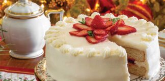 Strawberry-filled Champagne Cake