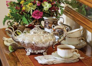 Treasured Teapot: Eternal Elegance