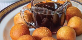 Earl Grey Loukoumádes