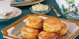 Low-carb Gluten-free Cheddar & Chive Scones