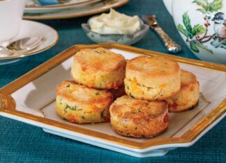 Low-carb Gluten-free Cheddar & Chive Scones