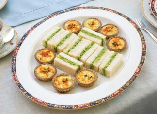 Matcha Pesto–Chicken Tea Sandwiches