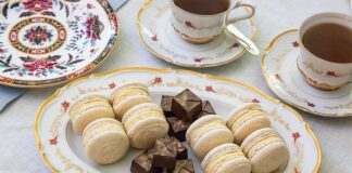 Apricot-Darjeeling Bonbons