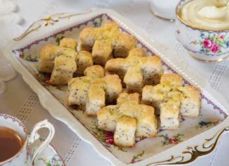 Lemon–Poppy Seed Scones