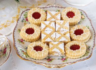 Strawberry-Rhubarb Linzer Cookies