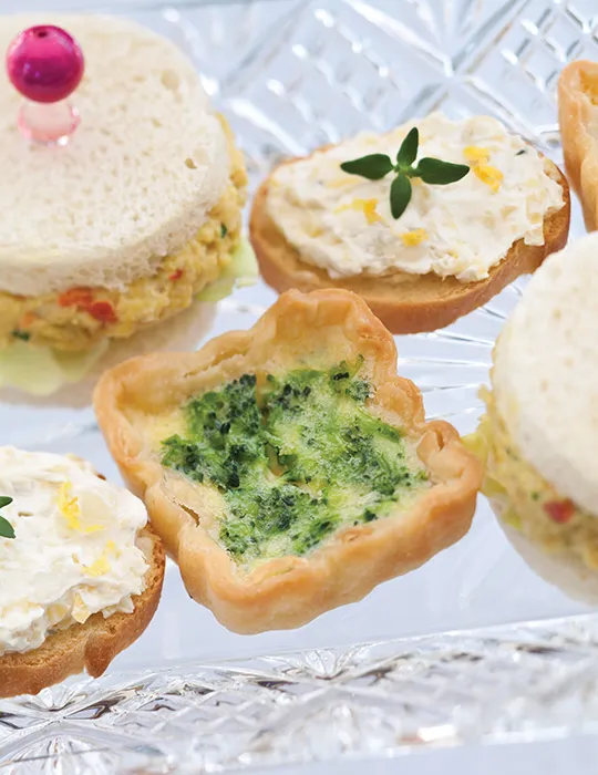 Lemon-Artichoke Crostini