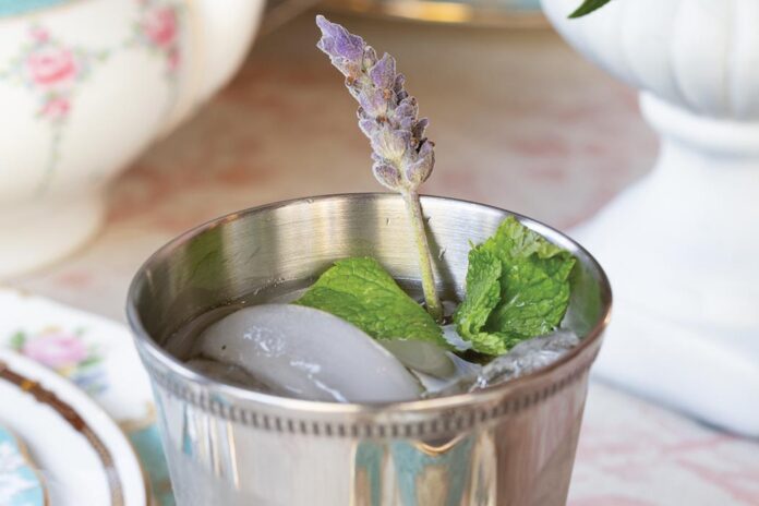 Lavender-Green Tea Mint Julep