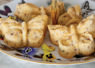 miniature whipping cream pound cakes