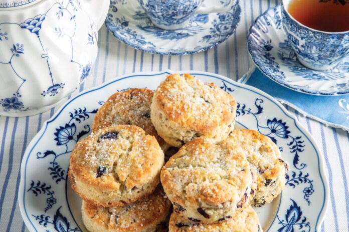Gluten-free Double Blueberry-Elderflower Scone