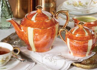 autumn teapot