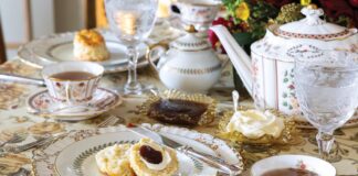 Apple & Golden Raisin Scones