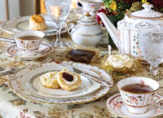 Apple & Golden Raisin Scones