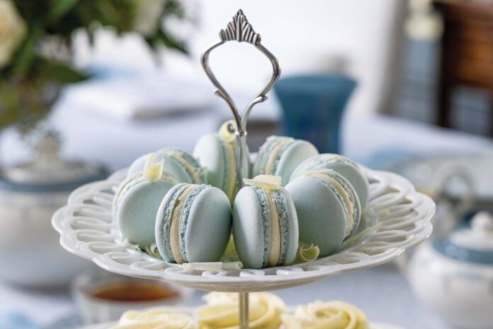 White Chocolate–Mint Macarons
