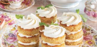 Lemon, Honey & Almond Cakes