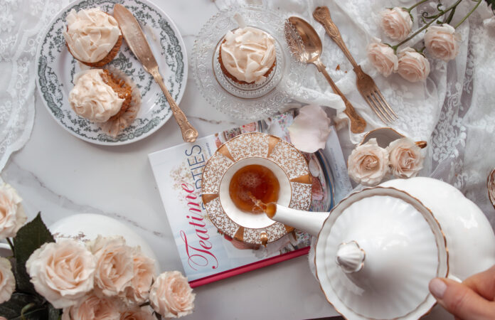 Bakerlita Bloomery's Carrot Cake–Coconut Cupcakes